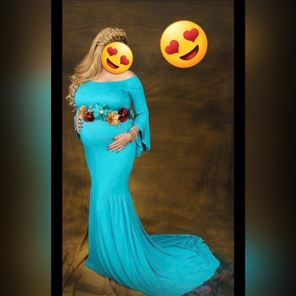 Maternity Dress Size L Maxi Dress Photoshoot.